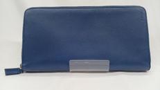 ラウンドファスナーウォレット|PRADA