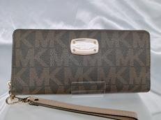 長財布|マイケル・コース