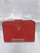 2つ折り財布|PRADA