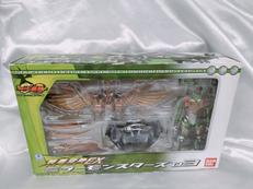 装着変身EX ミラーモンスターズ03|バンダイ