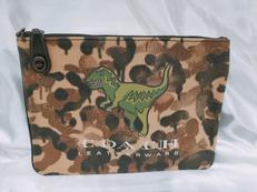 クラッチバッグ 恐竜 ブラウン|COACH