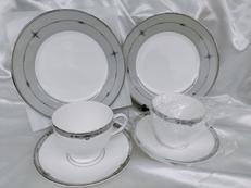 カップ＆ソーサー2客　ケーキプレート2枚セット|WEDGWOOD