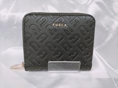 ラウンドファスナー　二つ折り 財布|FURLA