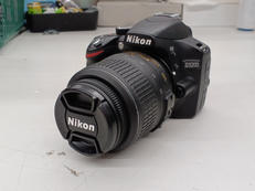 デジタル一眼レフ|NIKON