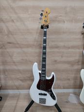 ジャンク　ジャズベース　2本まとめ売り Yahoo!オークション -「fender jazz bass ジャンク」の落札相場