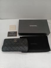 ラウンドファスナー長財布|CHANEL