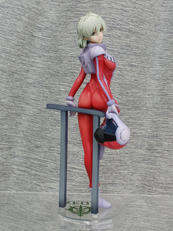 アイナ　サハリン　フィギュア|BANDAI
