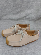 ワラビーシューズ|CLARKS