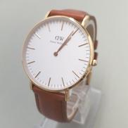 クォーツ腕時計|DANIEL WELLINGTON
