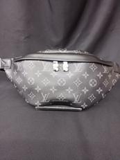 ディスカバリー・バムバッグ|LOUIS VUITTON