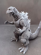 S.H.MONSTERARTS ゴジラ (1954)|BANDAI