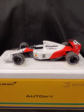 1/18スケール車|AUTOART