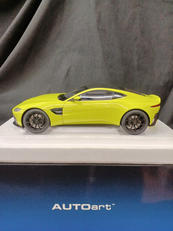 1/18スケール車|AUTOART