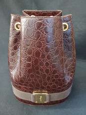 型押しレザーヴァラ バックパック|SALVATORE FERRAGAMO