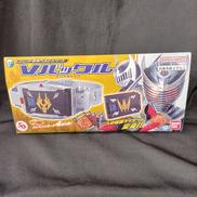 レジェンド変身ベルト　Vバックル|BANDAI