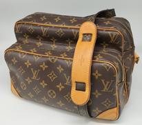 ナイルショルダー|LOUIS VUITTON