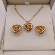 ネックレス・イヤリング|DIOR