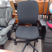 オフィスチェア|STEELCASE