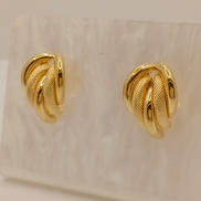 750ピアス|4.9G