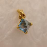 K18ピアス|1.8G