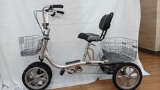 エアロ クークルM2|東部