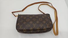 ポシェットアクセソワール|LOUISVUITTON