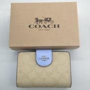二つ折り財布|COACH