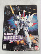 宇宙用モビルスーツ「トーラス」