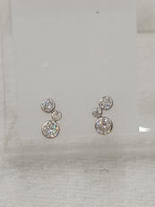 K10WGピアス　　ホワイトゴールド|-