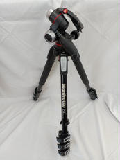 190プロアルミニウム三脚4段+RC2付3ウェイ雲台キット|MANFROTTO