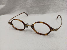 丸型メガネ|KAME MANNEN