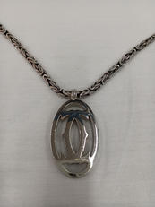 ロゴペンダントネックレス|CARTIER