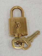 パドロック|LOUIS VUITTON