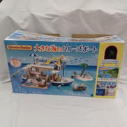 大きな海のクルーズボート|エポック