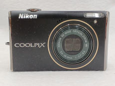 デジタルカメラ|NIKON