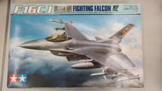 F-16CJ(ブロック50) ファイティングファルコン|TAMIYA