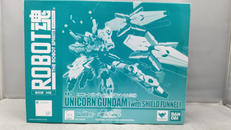 ユニコーンガンダム(シールドファンネル装備)|BANDAI