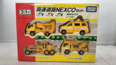 トミカ 高速道路NEXCO4台セット|TAKARA TOMY