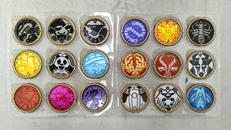 仮面ライダーオーズ 新造コアメダル 18枚セット|BANDAI