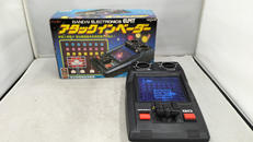 アタックインベーダー|BANDAI