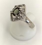 天然ガーネット＆ダイヤモンド付きプラチナリング|0.63CT D:0.39CT