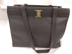 ヴァラリボントートバッグ|salvatore ferragamo