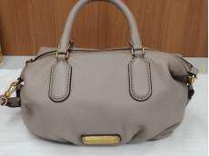 ﾚｻﾞｰ2WAYﾊﾝﾄﾞﾊﾞｯｸﾞ|MARC BY MARC JACOBS
