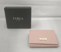 三つ折り財布|FURLA