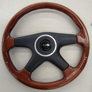 ウッドステアリング|MOMO