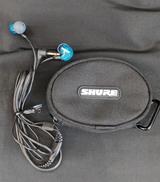 有線イヤホン|SHURE