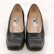 スクエアトゥ パンプス|GIVENCHY