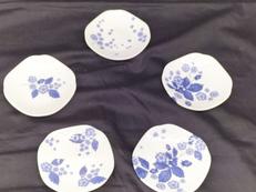 ストロベリー ブルーム　インディゴ　ソイディッシュ|WEDGWOOD