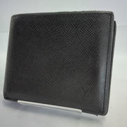 ポルトフォイユ・アメリゴ|LOUIS VUITTON