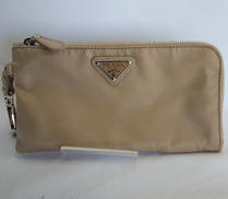 付属ポーチ|PRADA